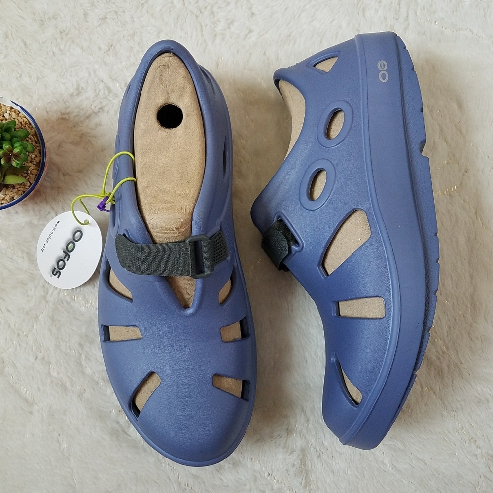 OOFOS Oocandoo Unisex Sandals in Water Drop - Picture 2 of 8